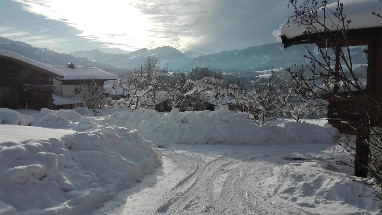 Schiessling Hof Vila Oberndorf in Tirol Exterior foto
