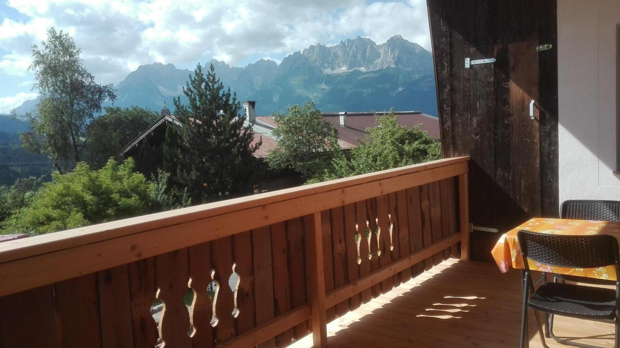 Schiessling Hof Vila Oberndorf in Tirol Exterior foto